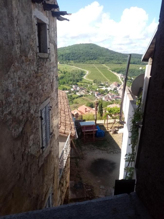 Rooms Serafin-Lavanda Motovun Exterior photo